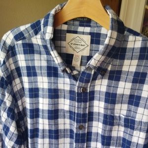 🐝St John's Bay L Classic Fit Flannel